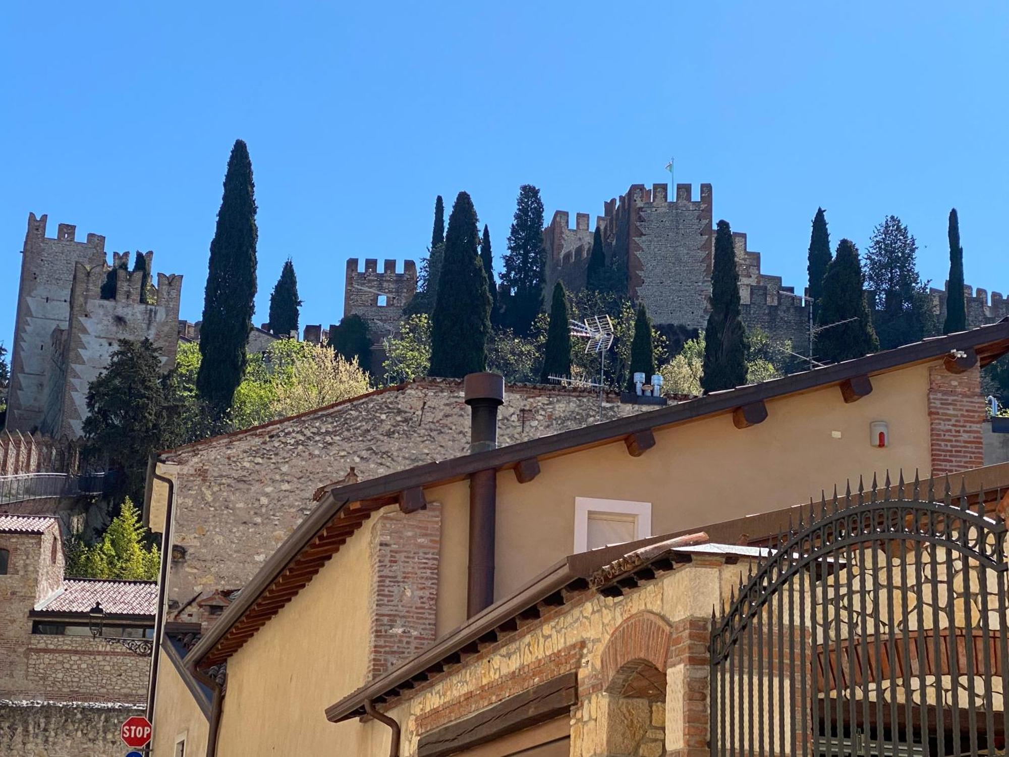 Star Soave Rooms - Locazione Turistica Exterior foto
